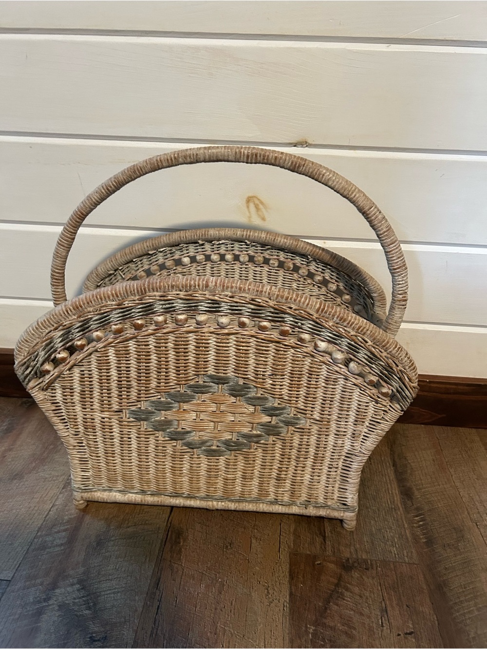 Beautiful Vintage Wicker &Rattan Magazine Holder with Diamond Weave Pattern